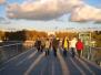  Piétons sur la passerelle Simone de Beauvoir